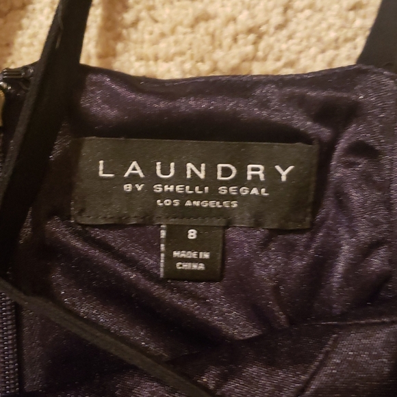 BLACK SLEEVELESS LAUNDRY CUTOUT DRESS - Picture 4 of 6